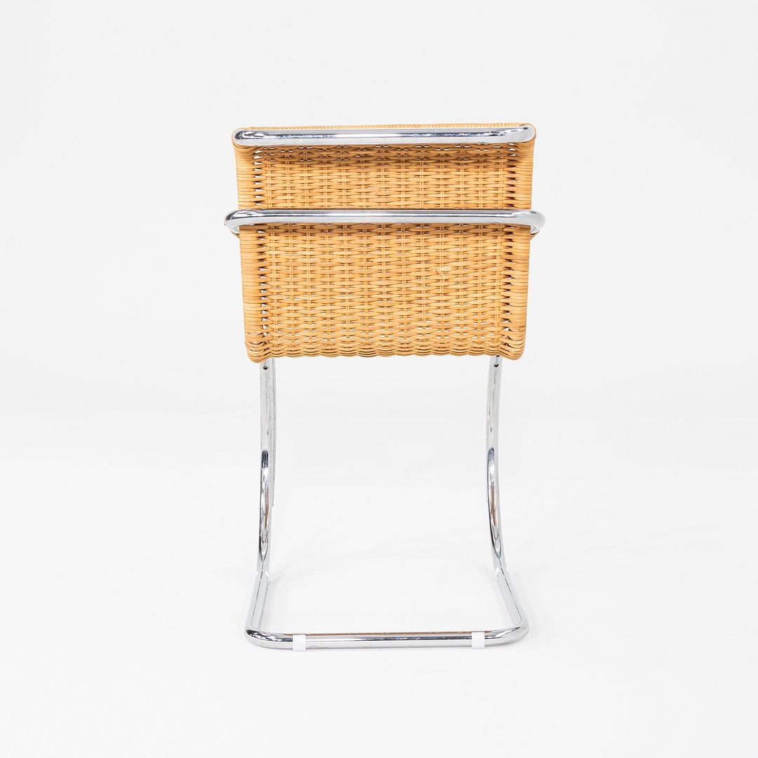 MR20 Arm Chair