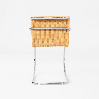 MR20 Arm Chair