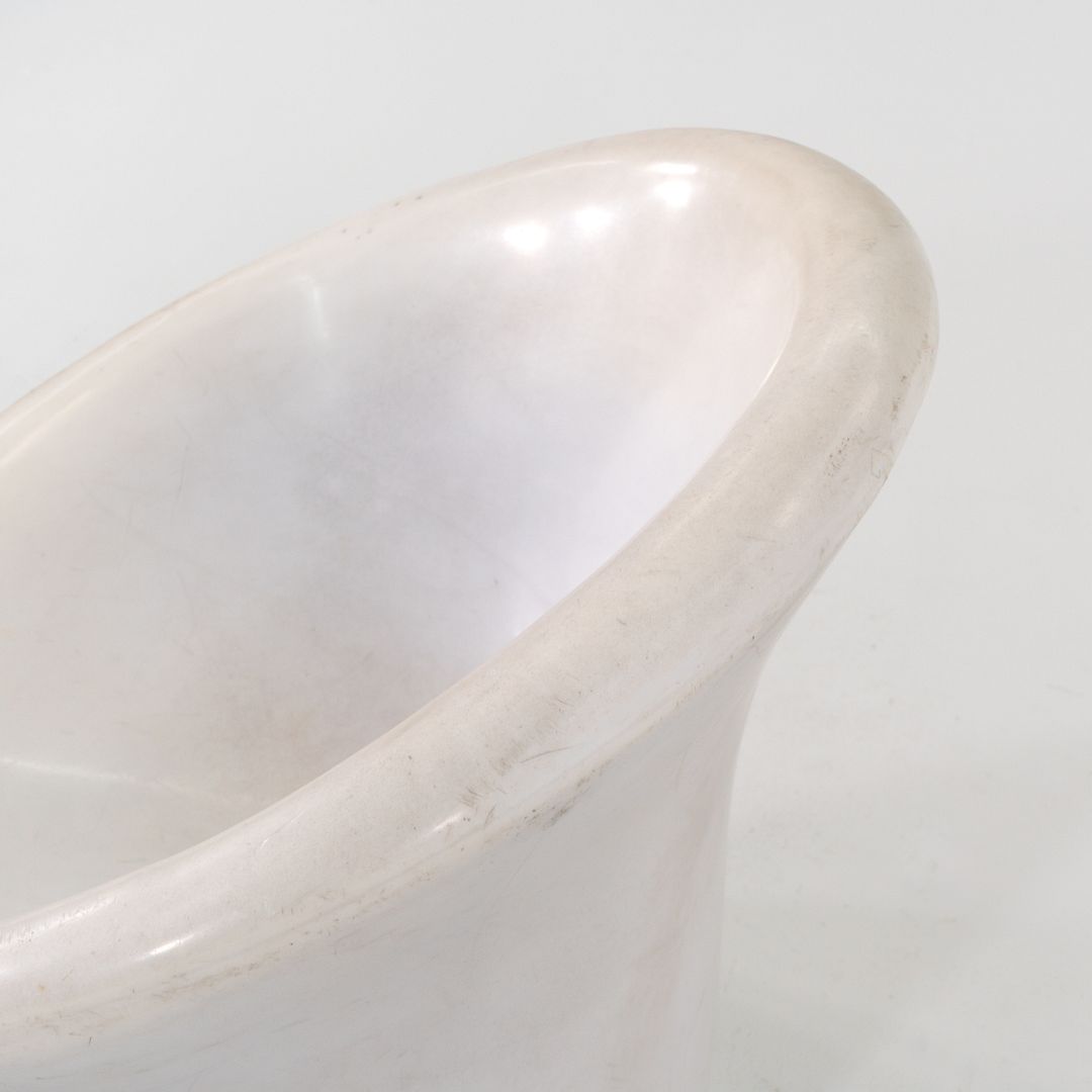 Space Age Plastic Lounge Chair