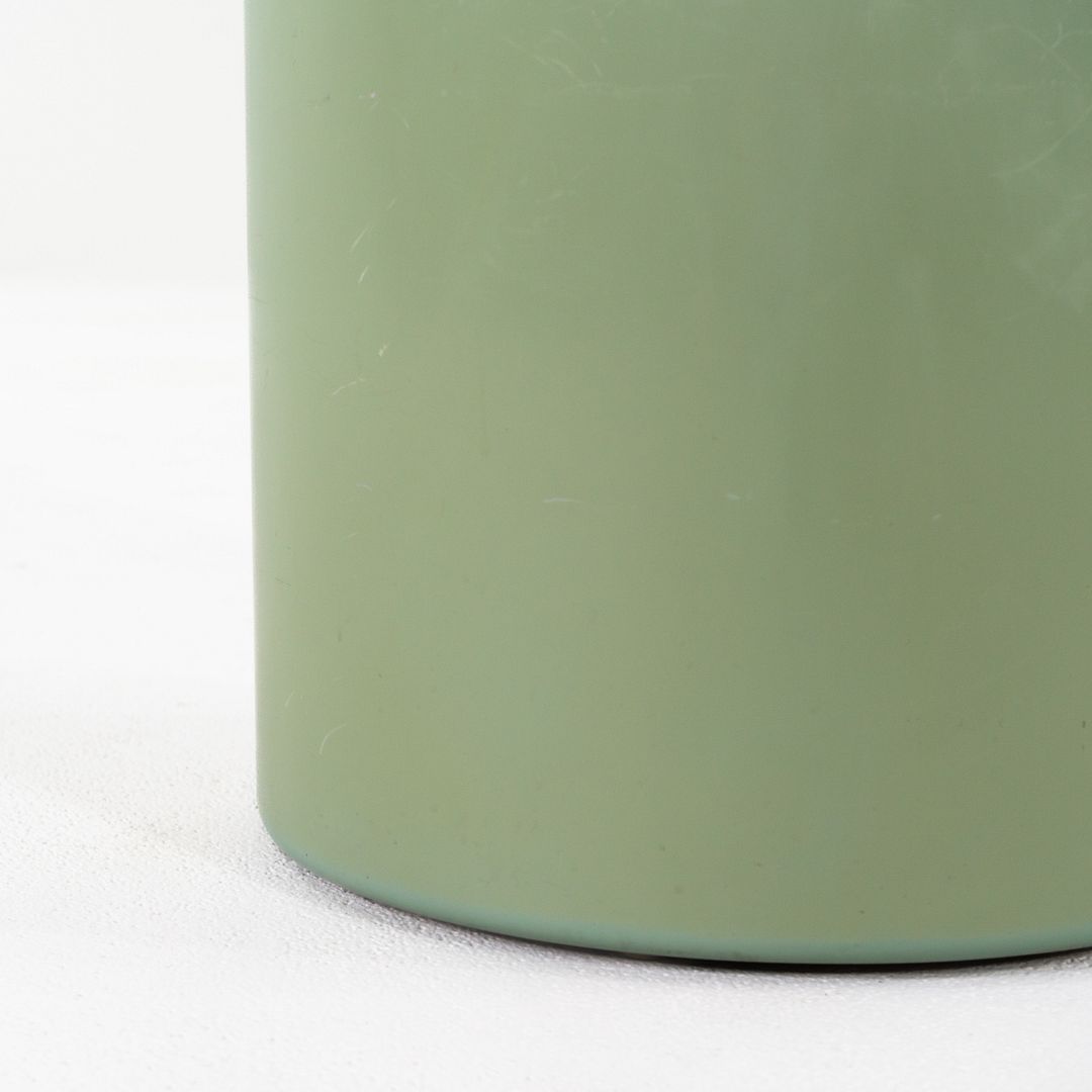 Pedestal Table