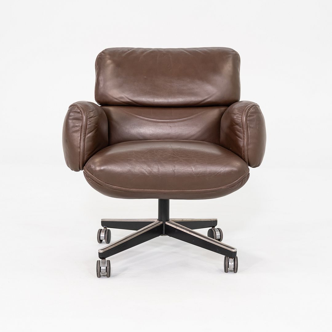 Management Desk Chair