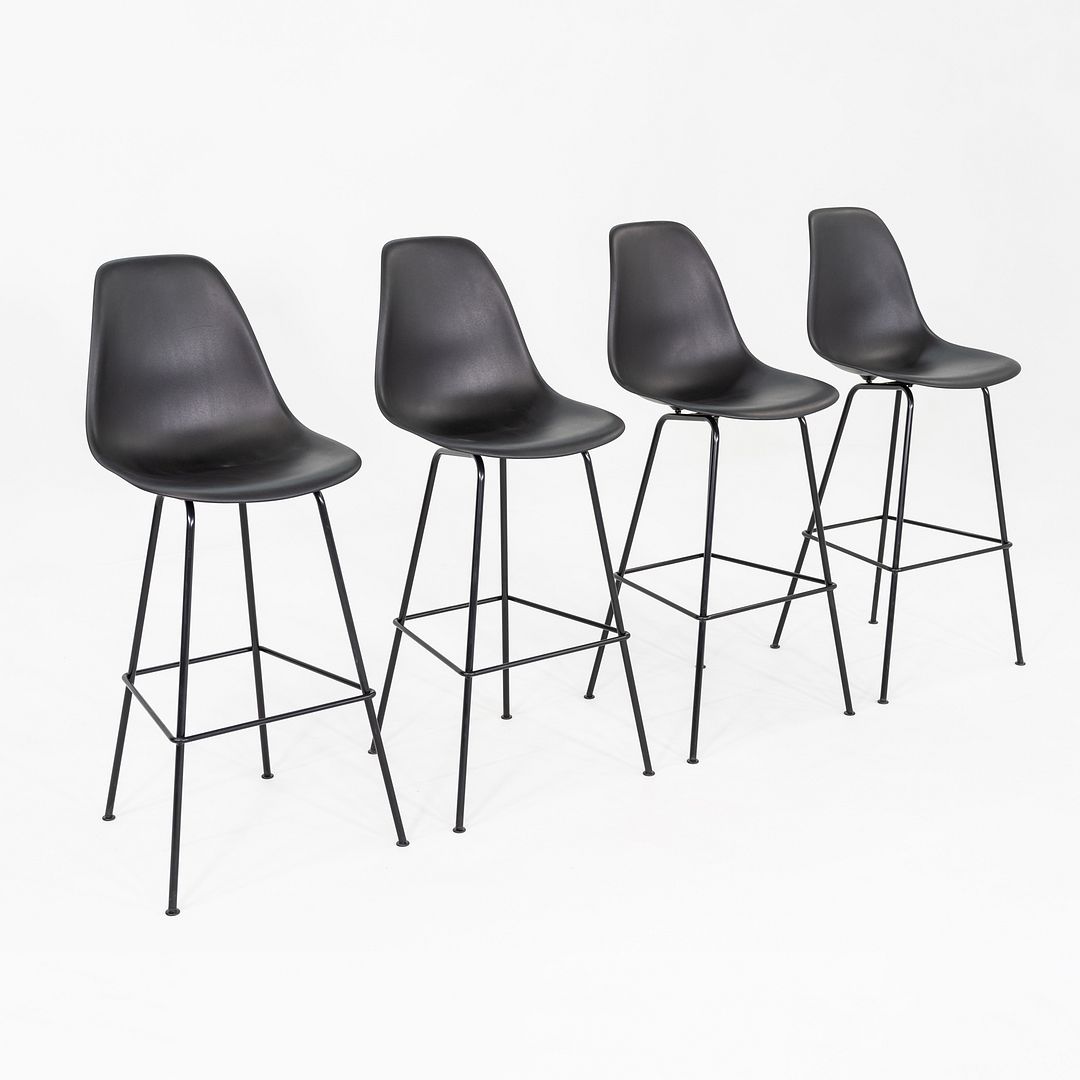 Shell Bar Stool