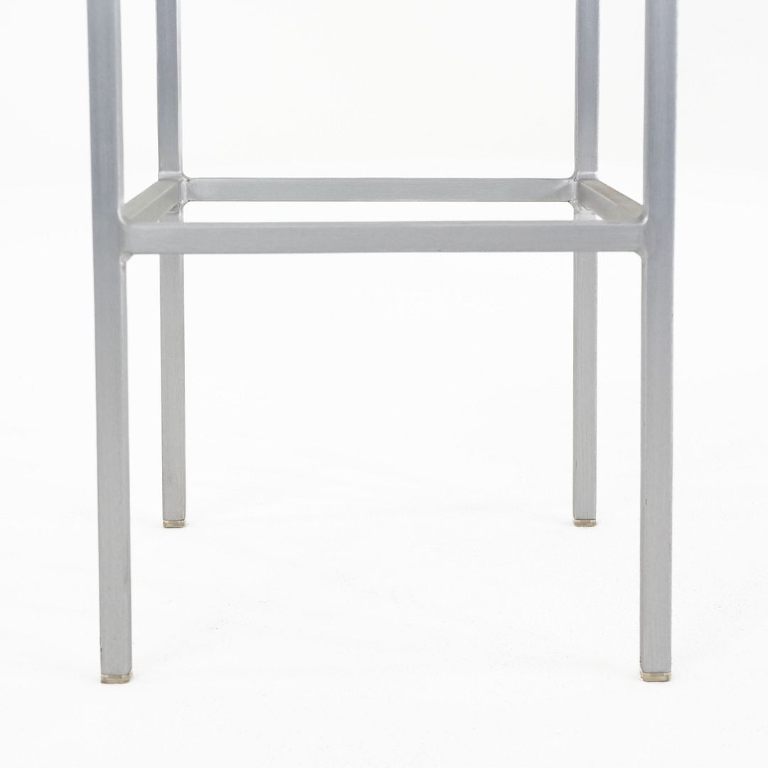 20-06 Bar Stool