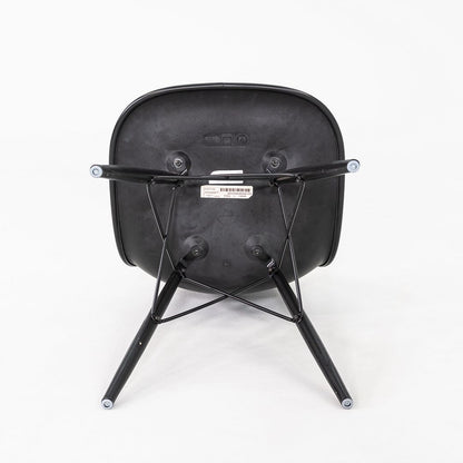DSW-1 Chair