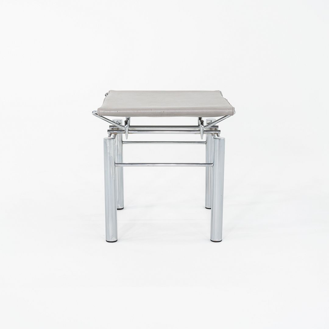 8600 Stool