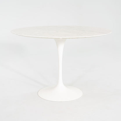 Tulip Dining Table