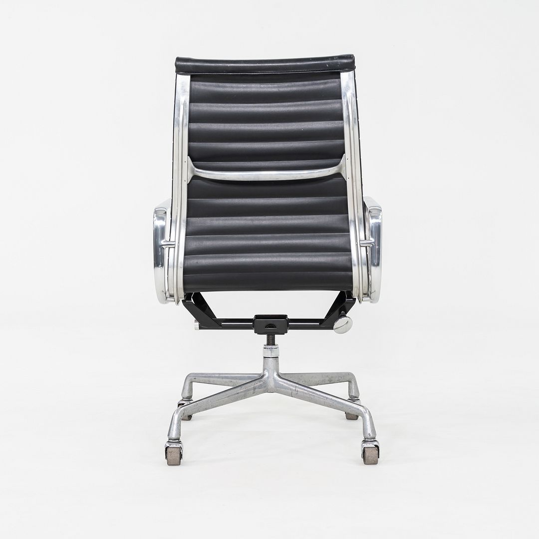 Aluminum Group Executive Desk Chair, Model EA320