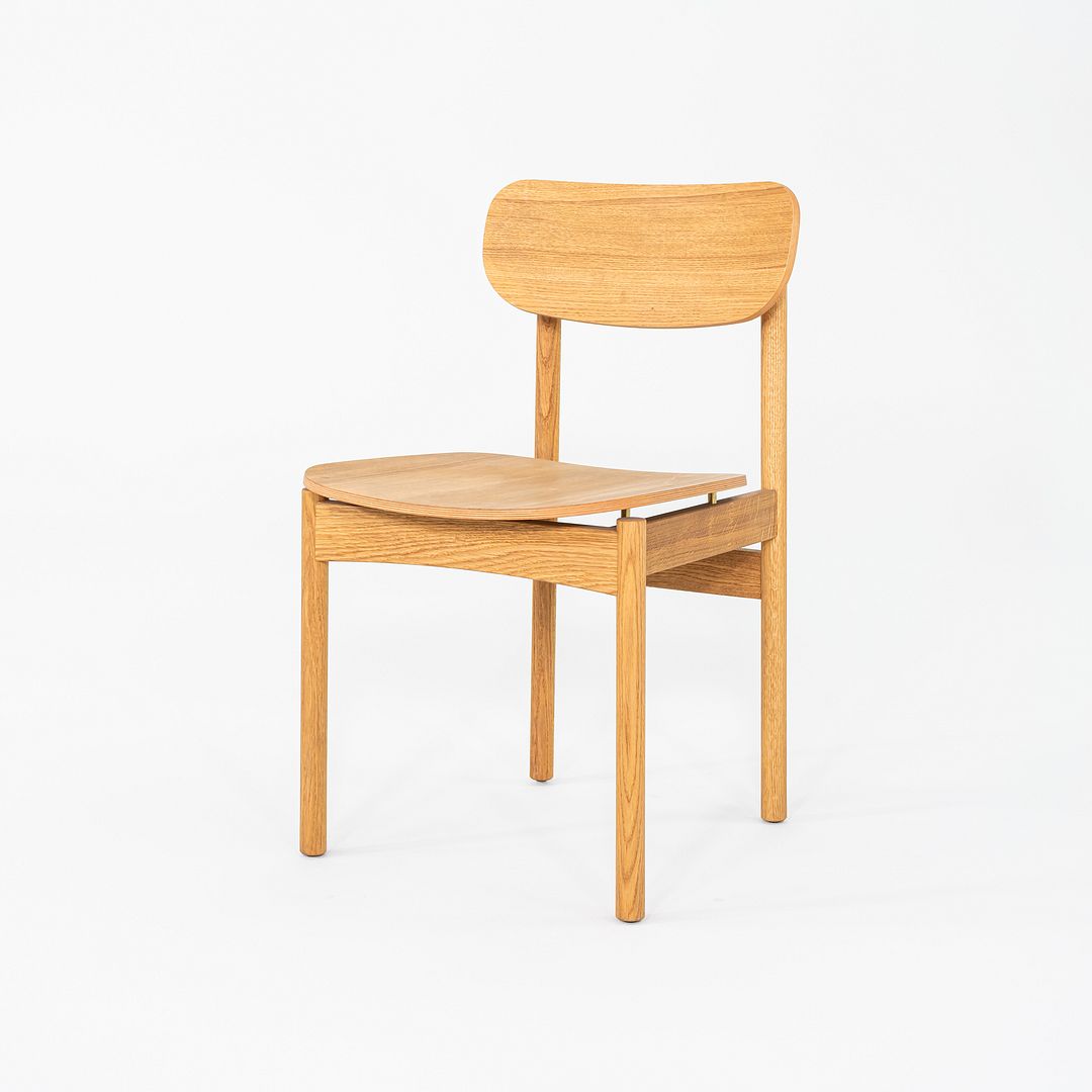 Vester Chair