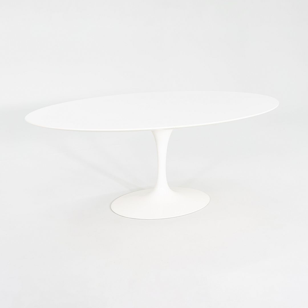 Tulip Dining Table