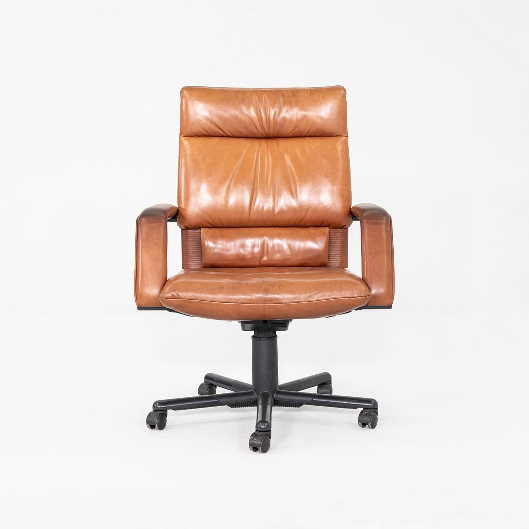 Figura Desk Chair