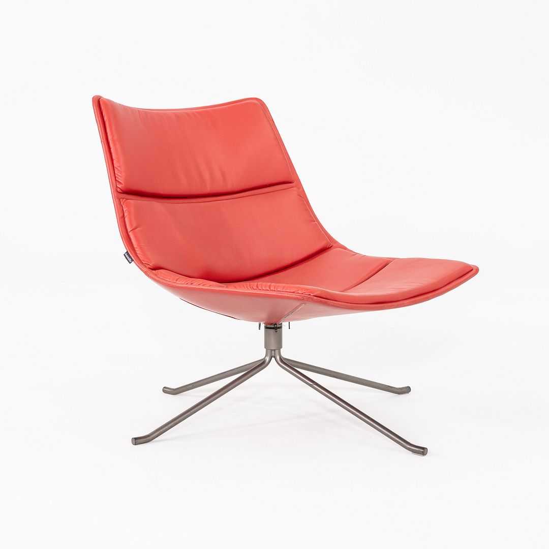Yuki Swivel Lounge Chairs