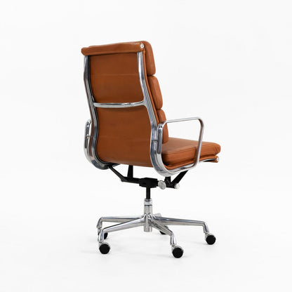 Soft Pad Executive Desk Chair, Model EA437