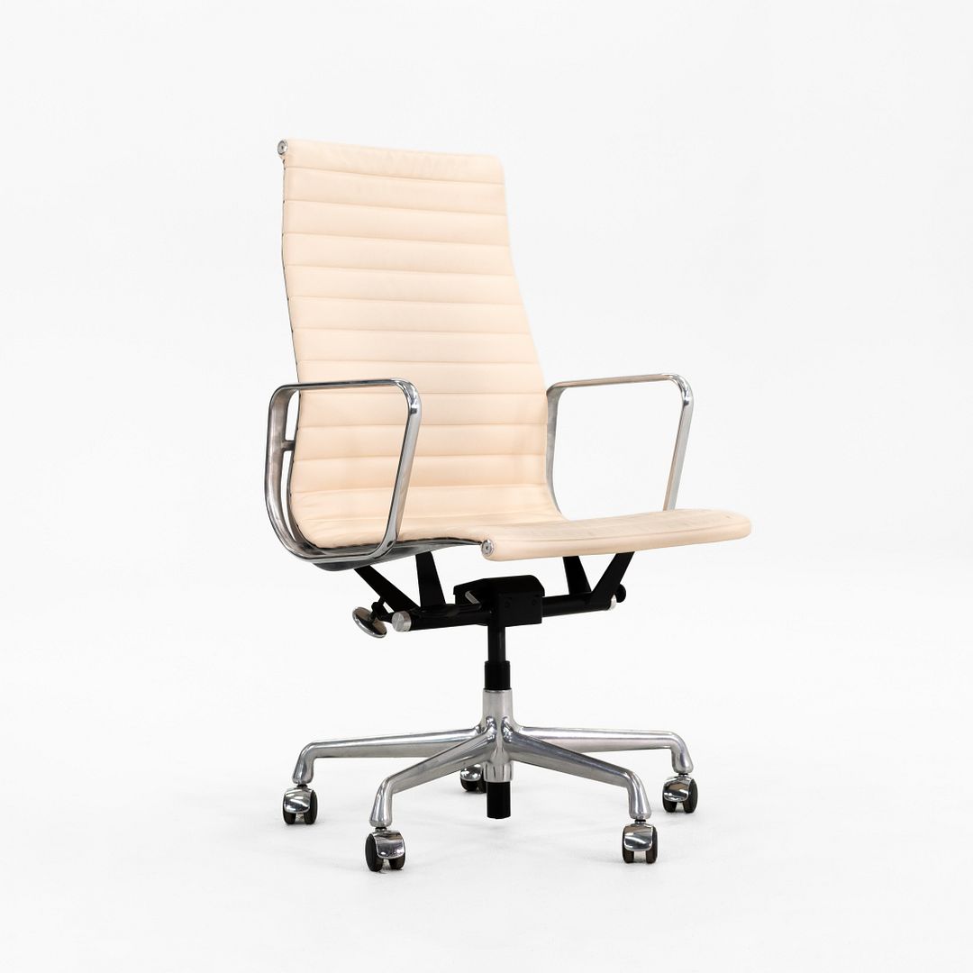 Eames Aluminum Group Executive Desk Chair, EA337
