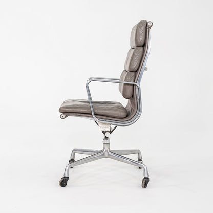 Soft Pad Executive Chair, Model EA420