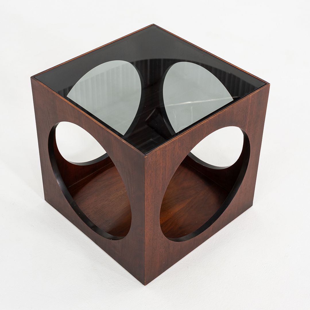 Side Table, Model 1121-95