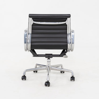 Aluminum Group Management Desk Chair, Model EA335