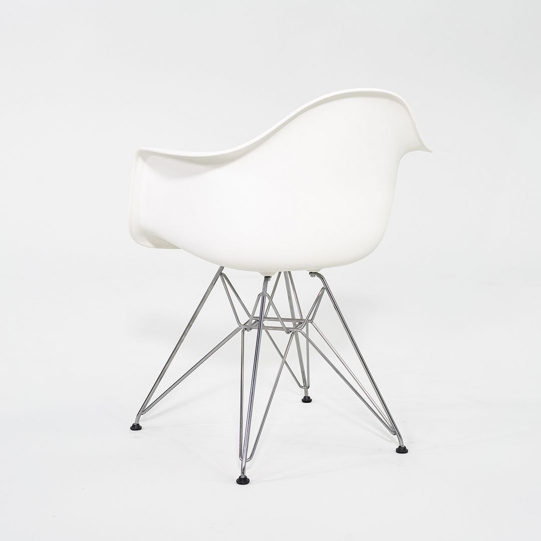 DAR Chair