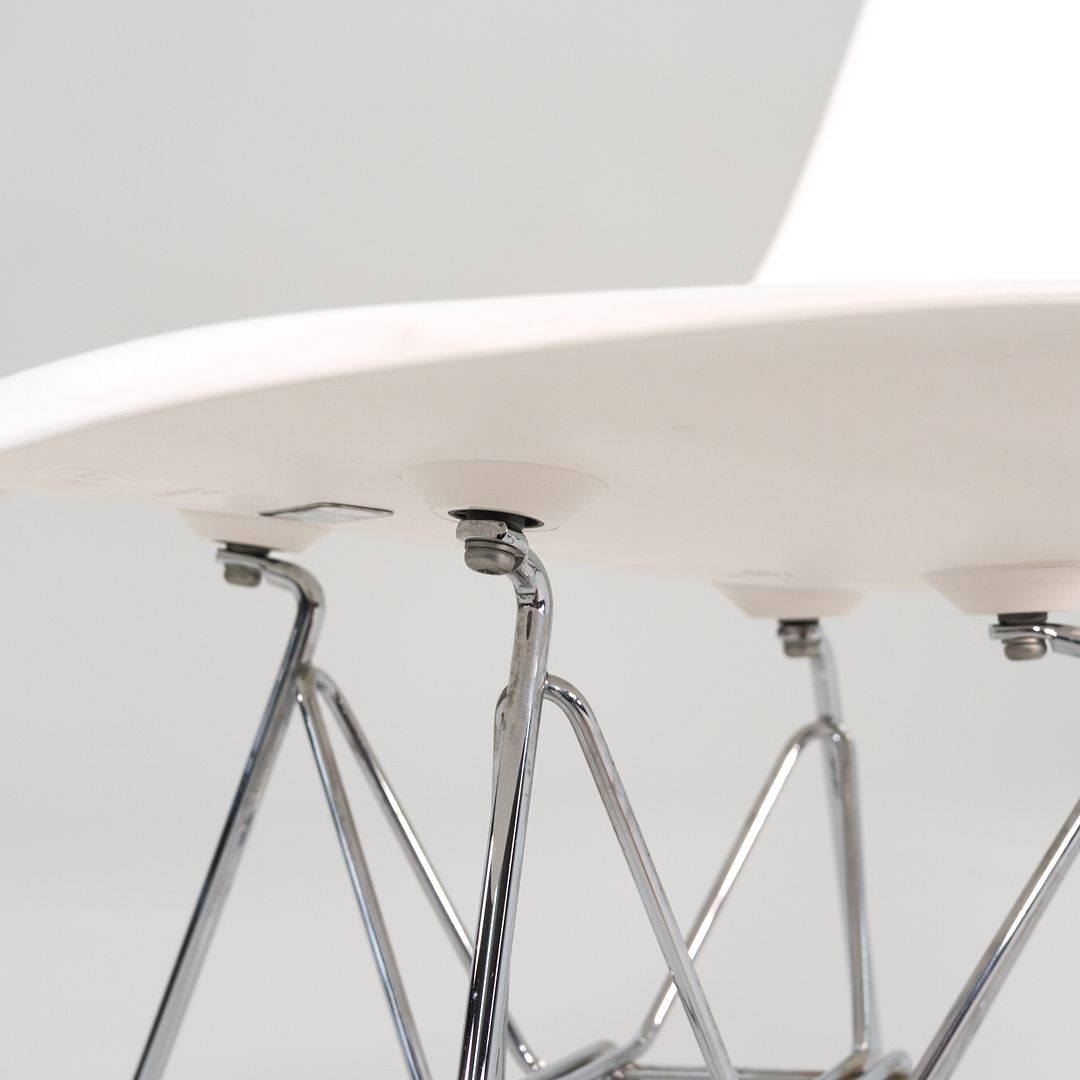 DSR Chair