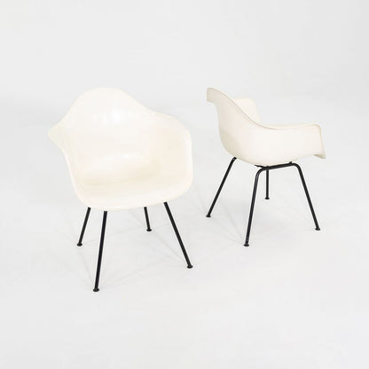 DAX Chair