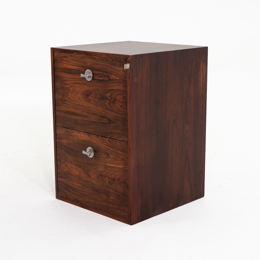 Diplomat Cresco Cabinet