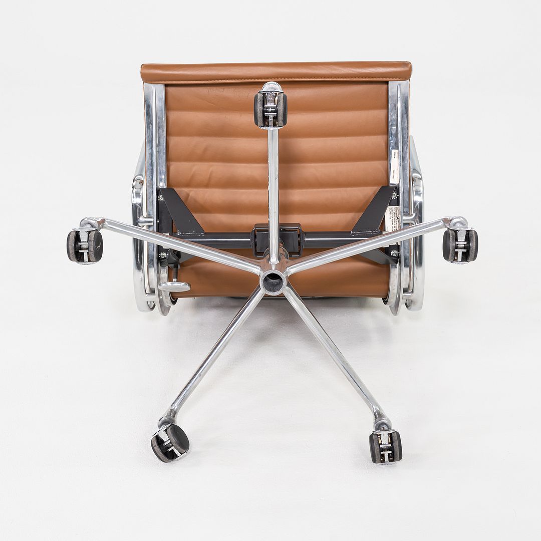 Aluminum Group Management Desk Chair, Model EA335