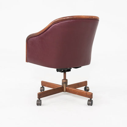 Model 1081 Desk Chair