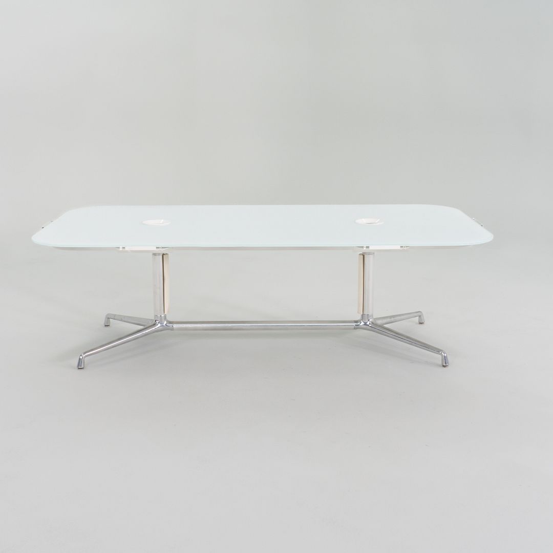 SW_1 Conference Table