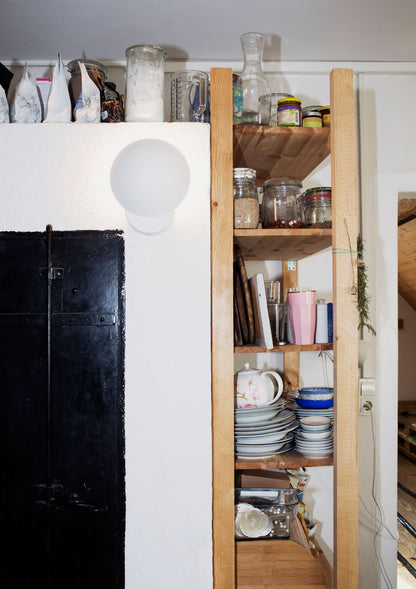 AB-02 Wall Lamp