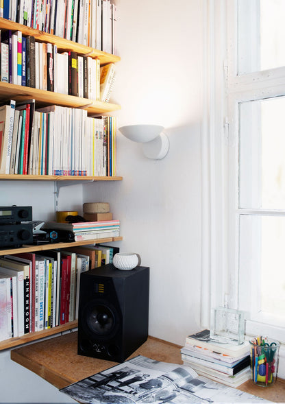 AB-03 Wall Lamp