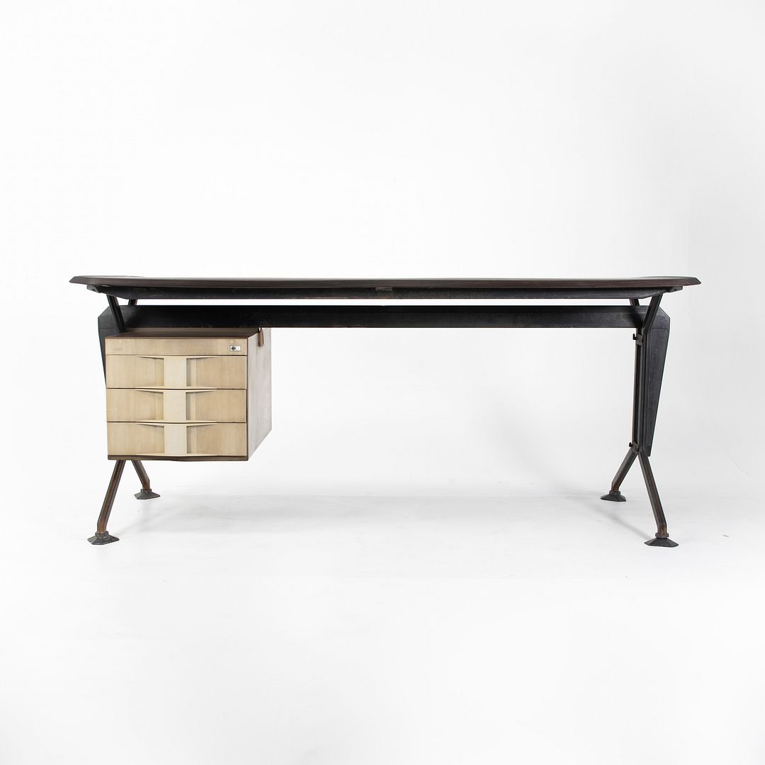 Arco Office Desk