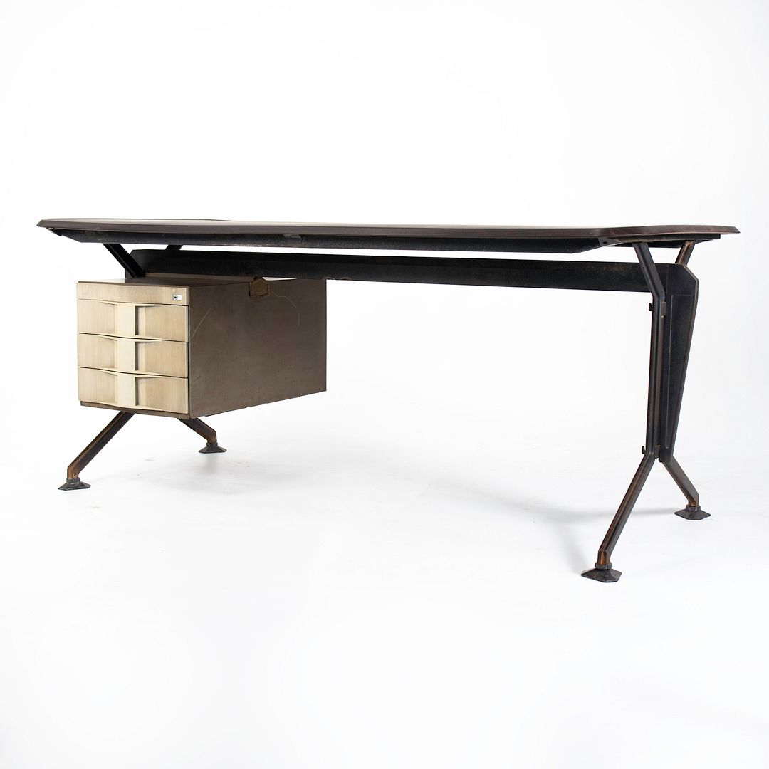 Arco Office Desk by Studio BBPR | Rarify