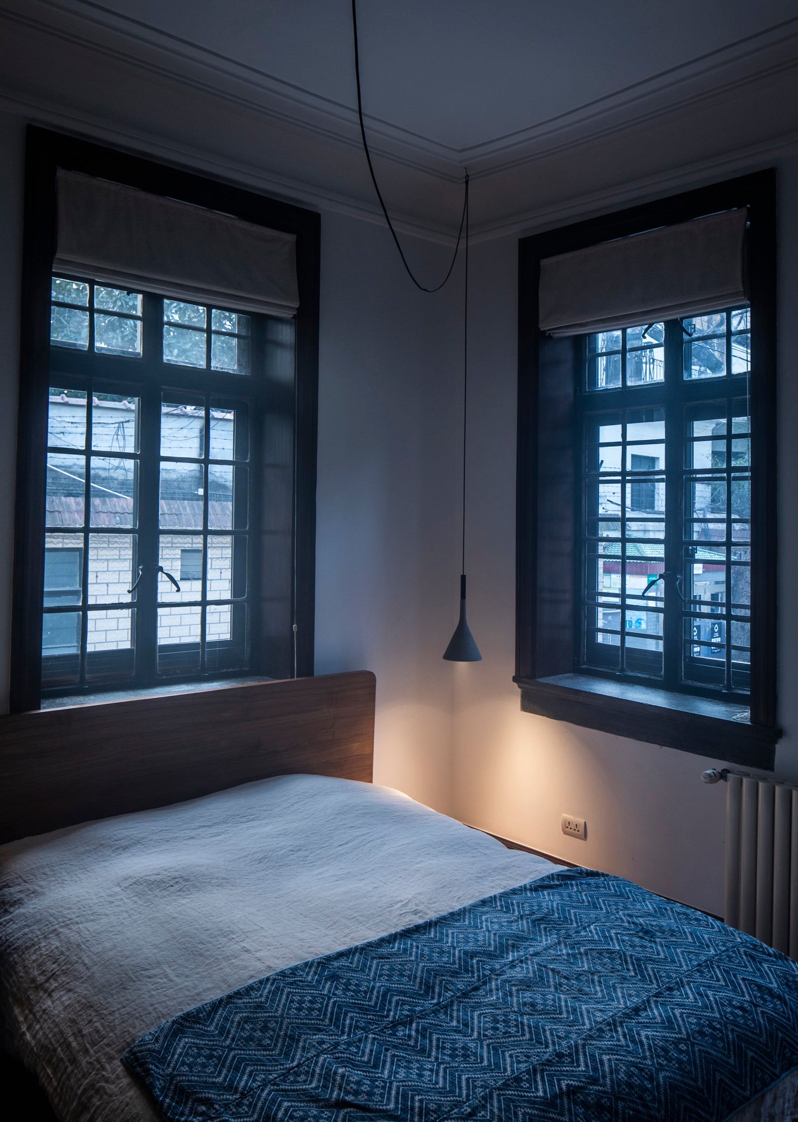 Aplomb Pendant Lamp — Indoor and Outdoor
