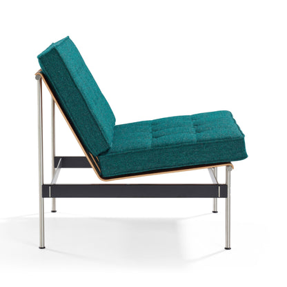 F416 Classic Lounge Chair