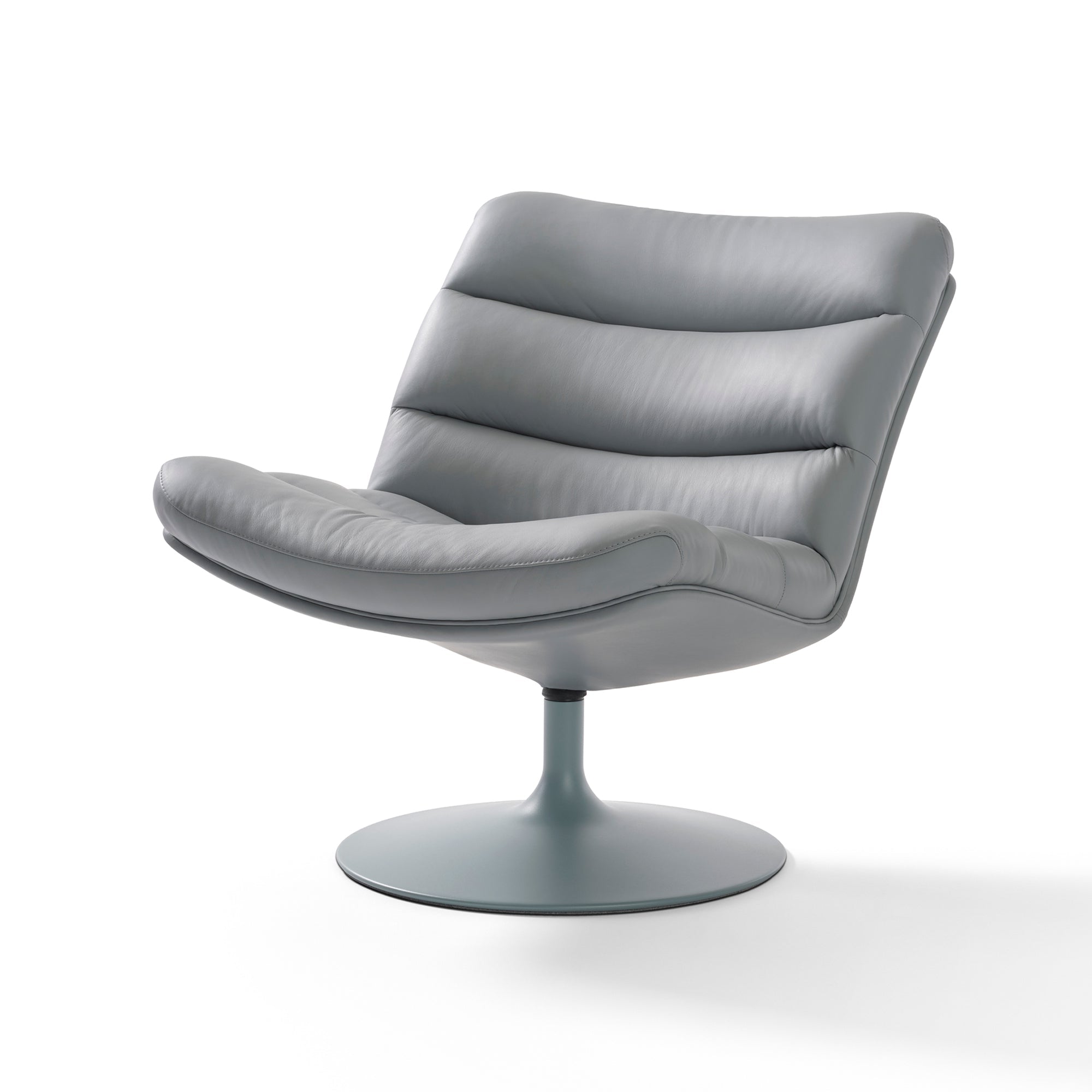 F506 Lounge Chair