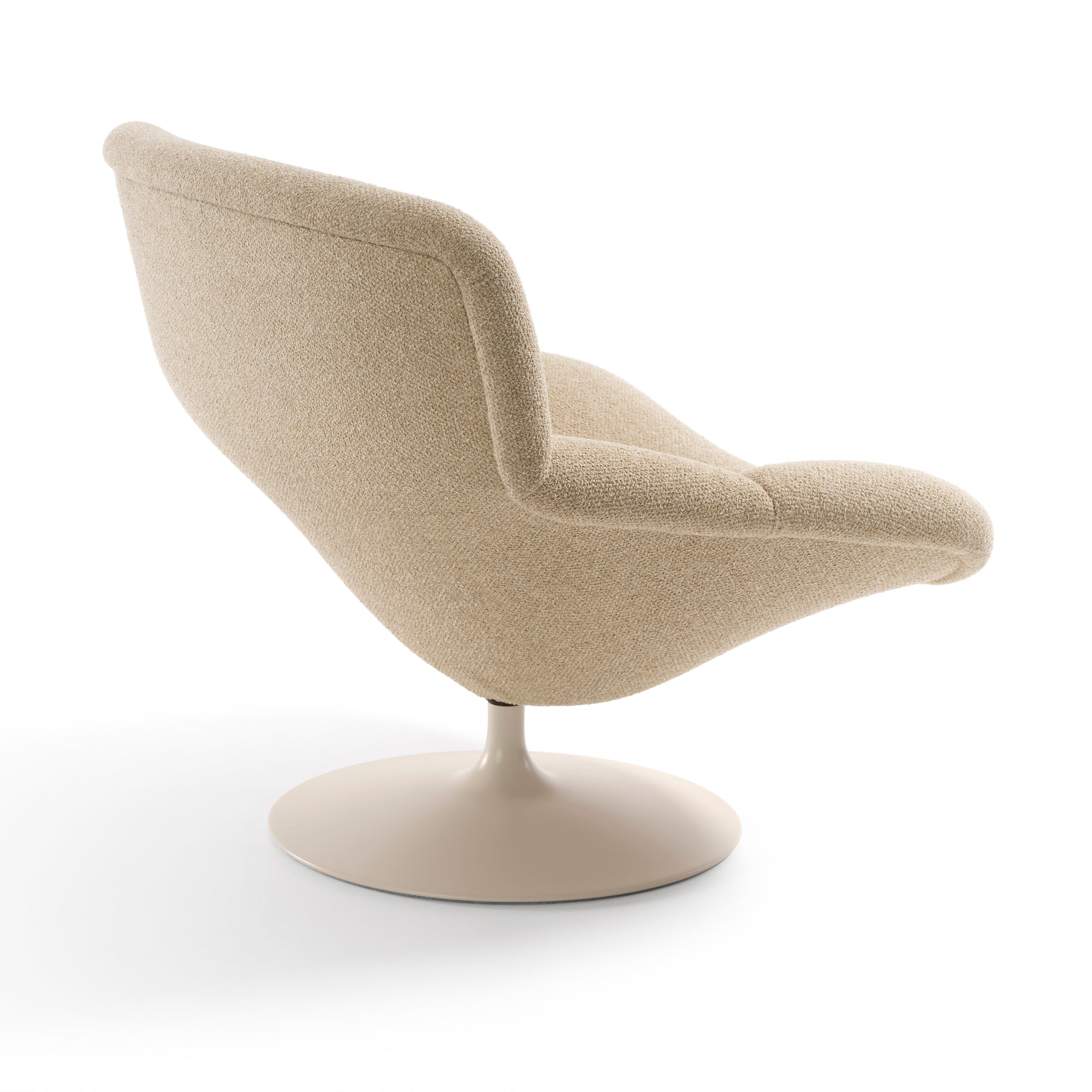 F518 Lounge Chair and Ottoman