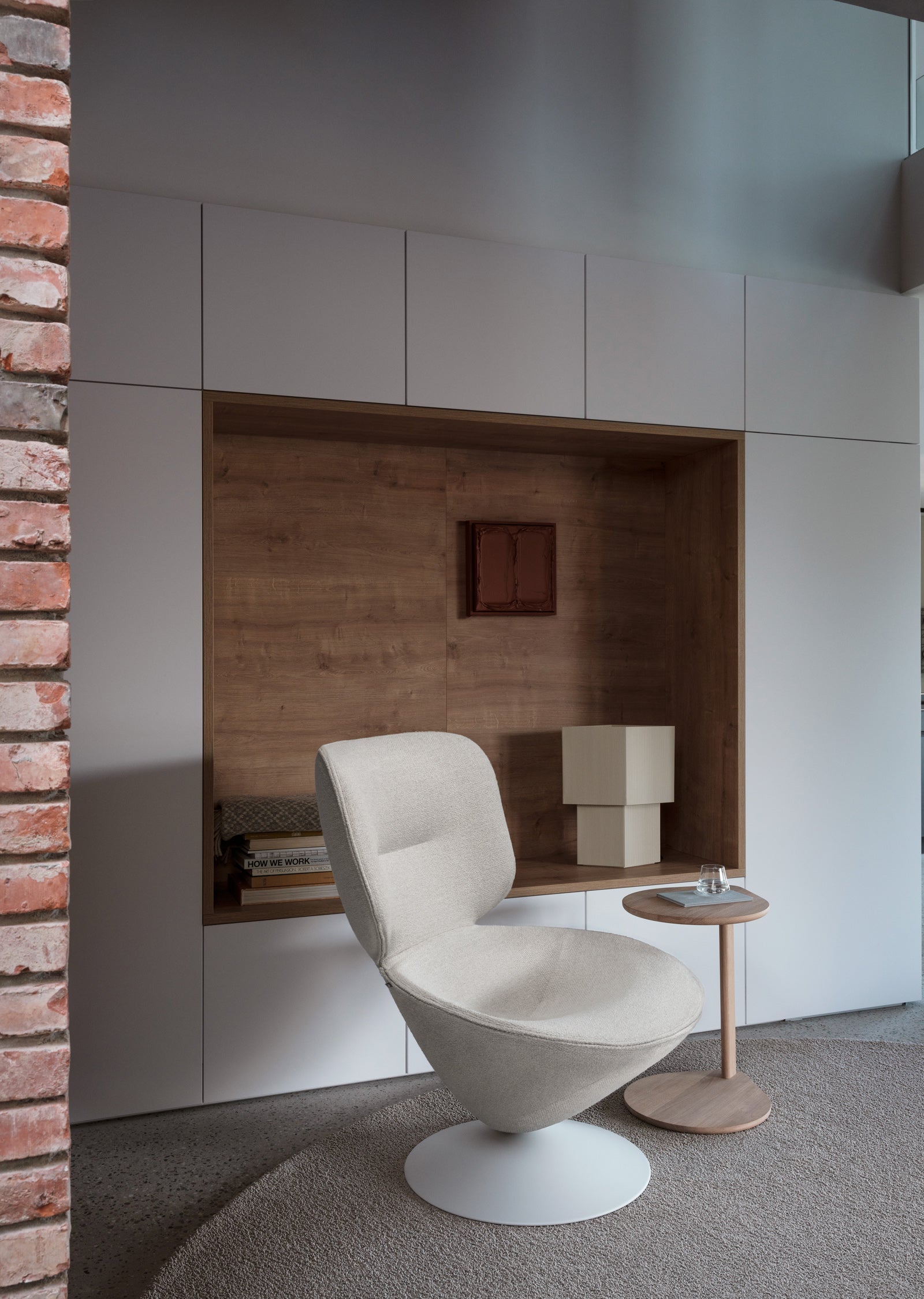 Moon Lounge Chair