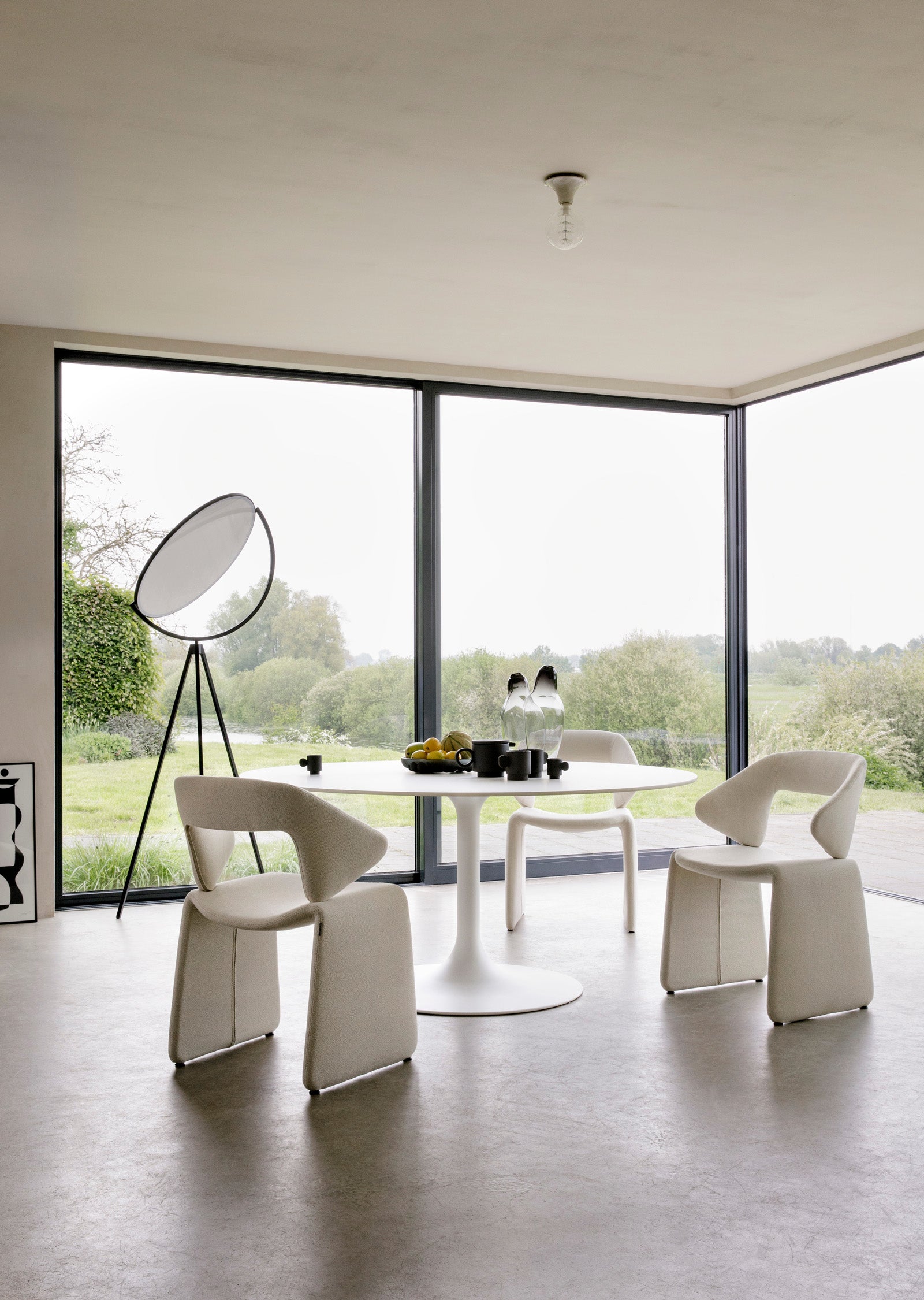 Suit Dining Chair