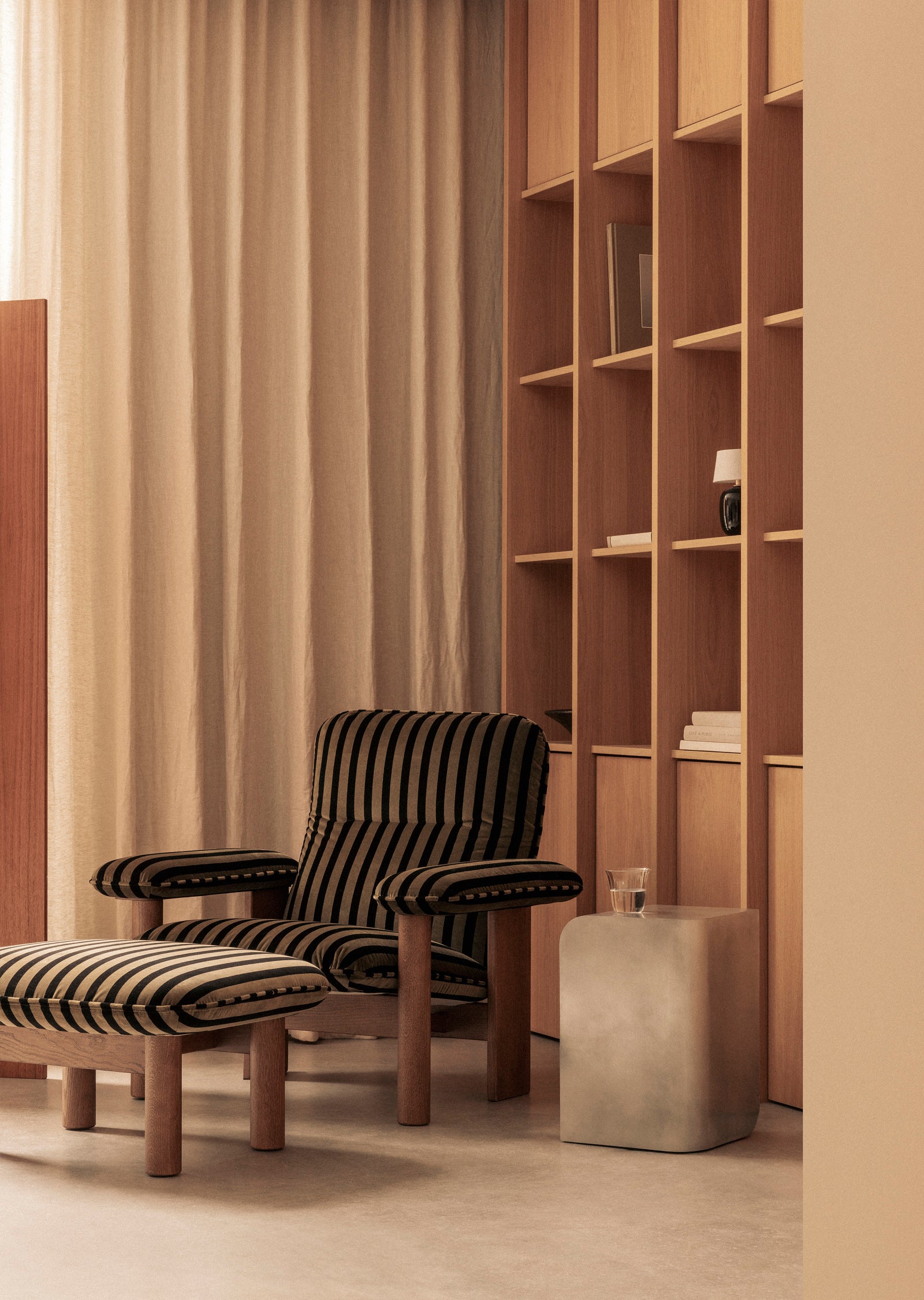 Volume Side Table