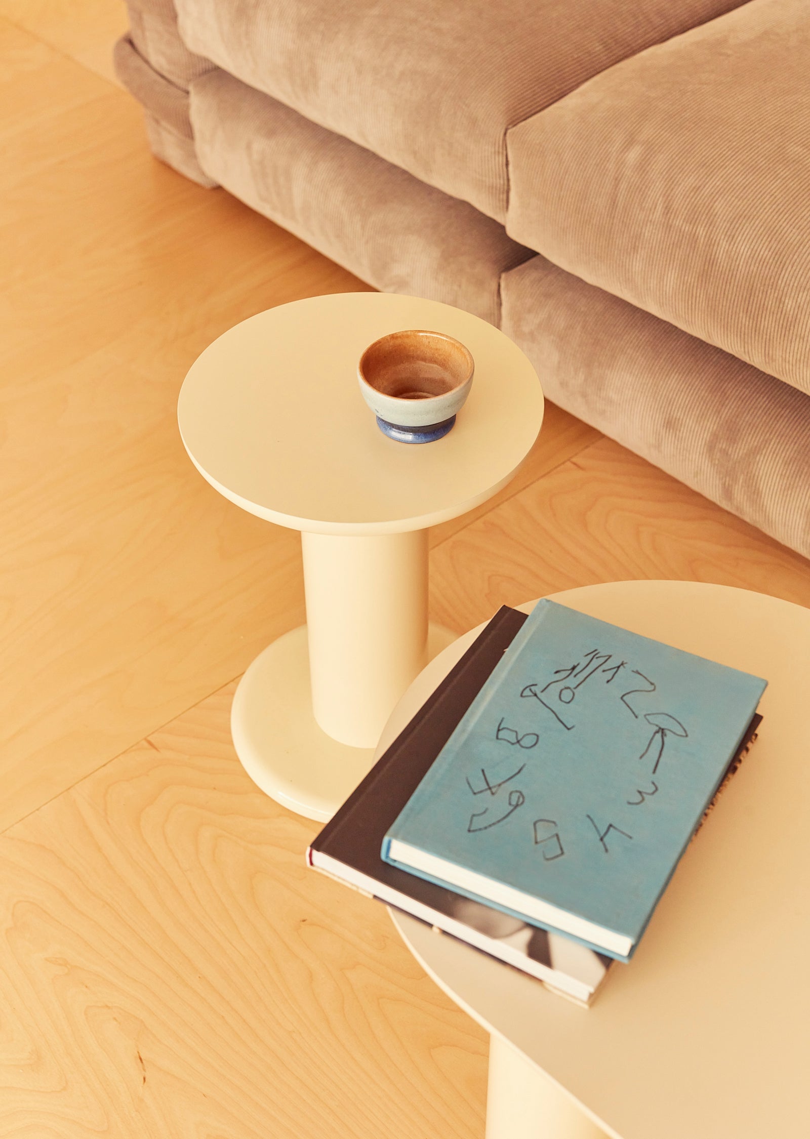 Eclipso Side Table