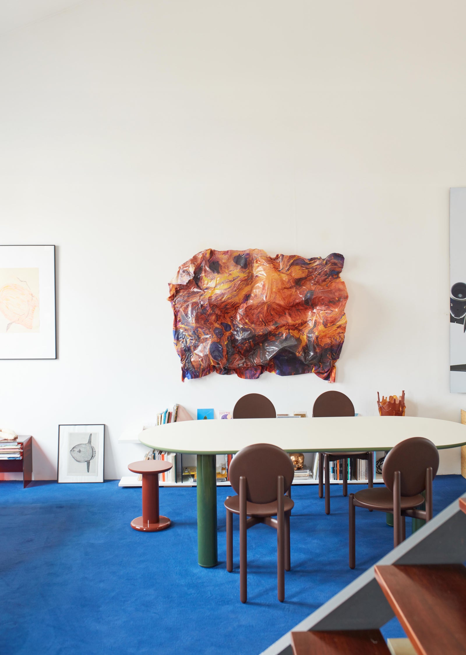 Eclipso Dining Table — Oval
