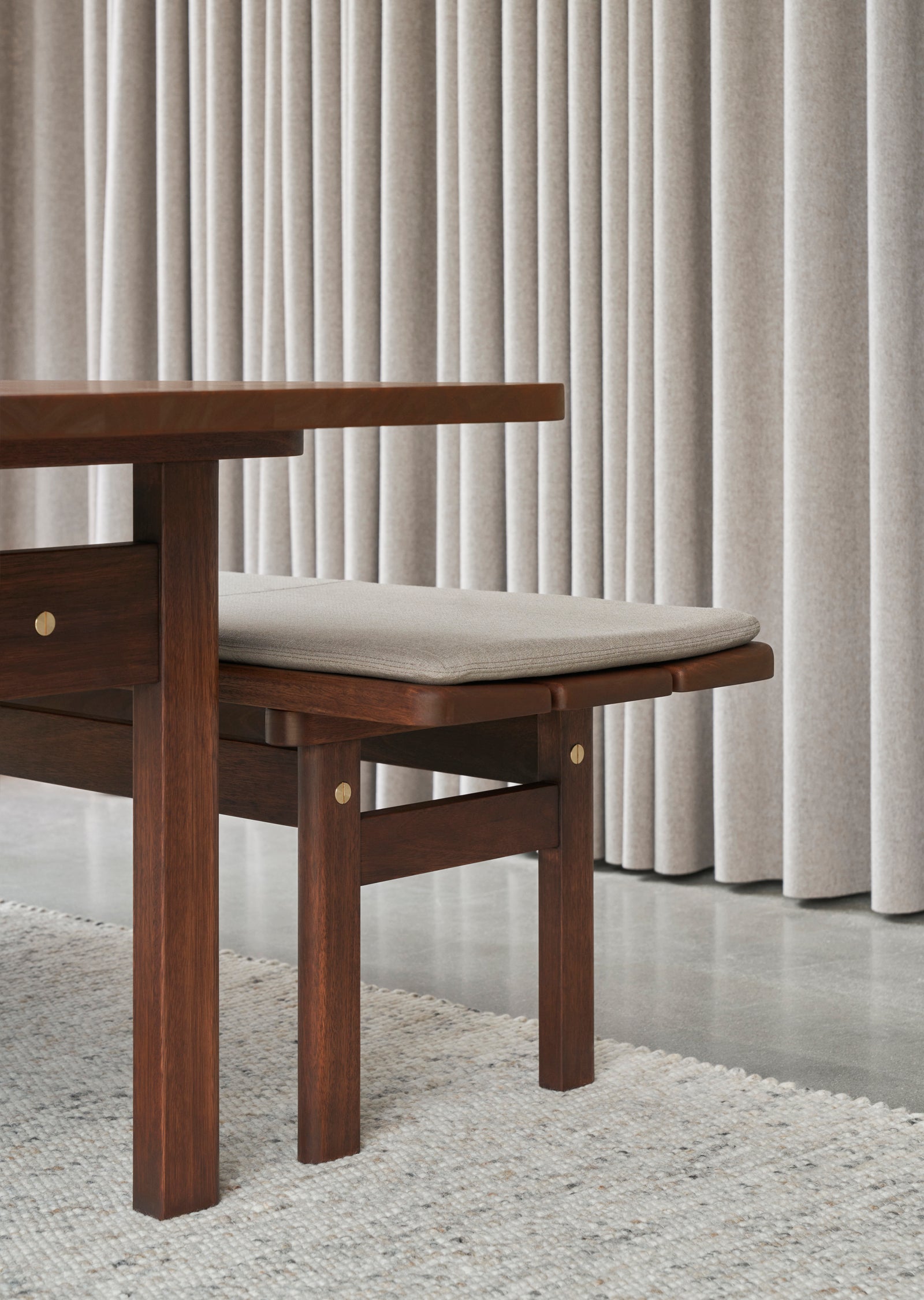 BM0700/BM0701 Asserbo Bench