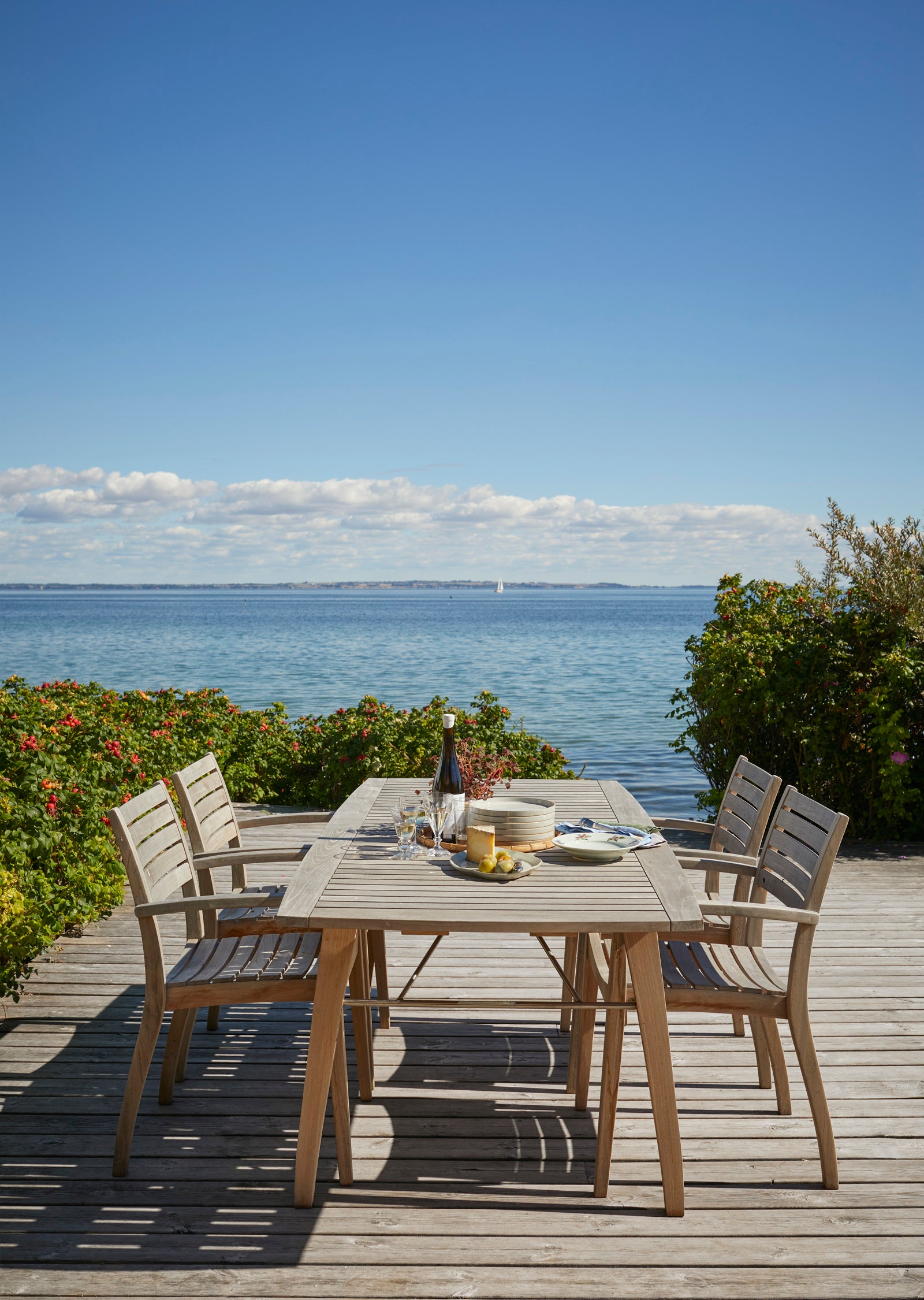 Ballare Table