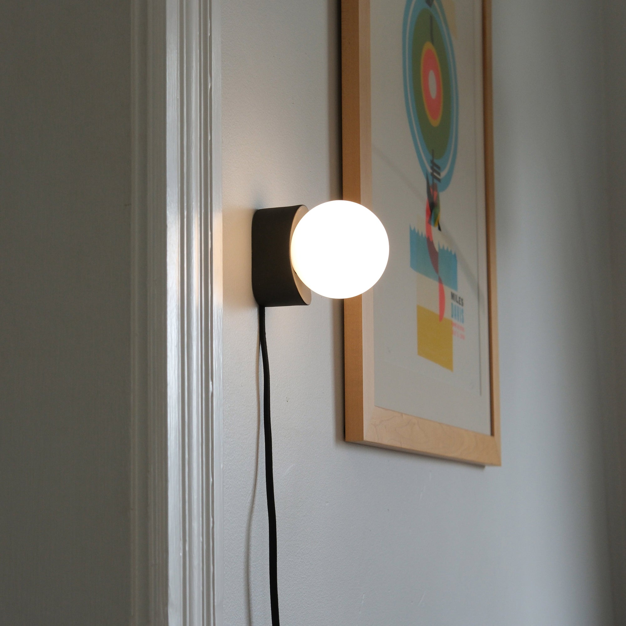 Iota Wall Sconce