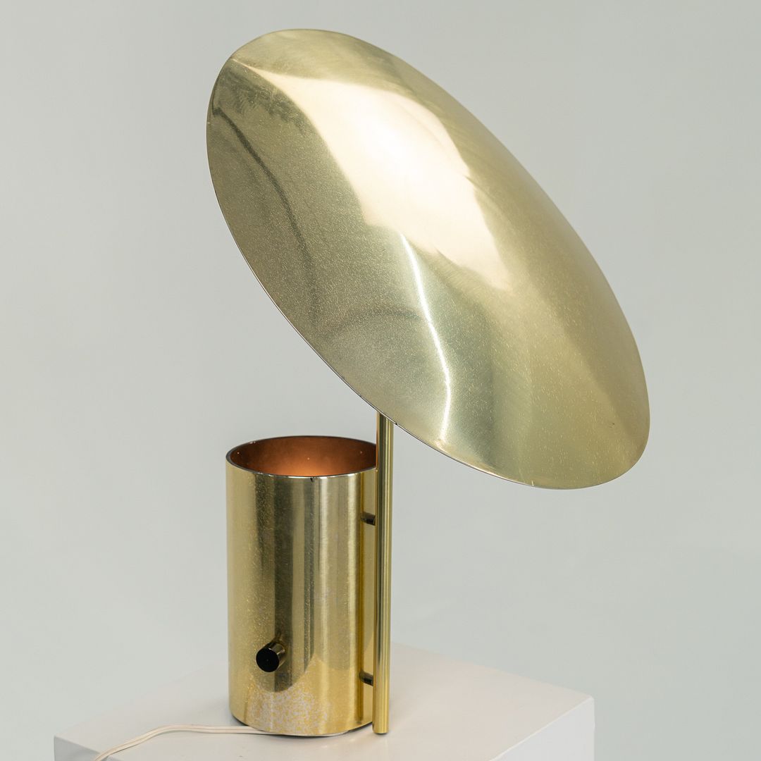 Half-Nelson Table Lamp