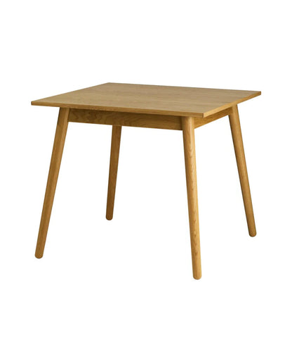 C35A Dining Table — Nature Lacquered Oak