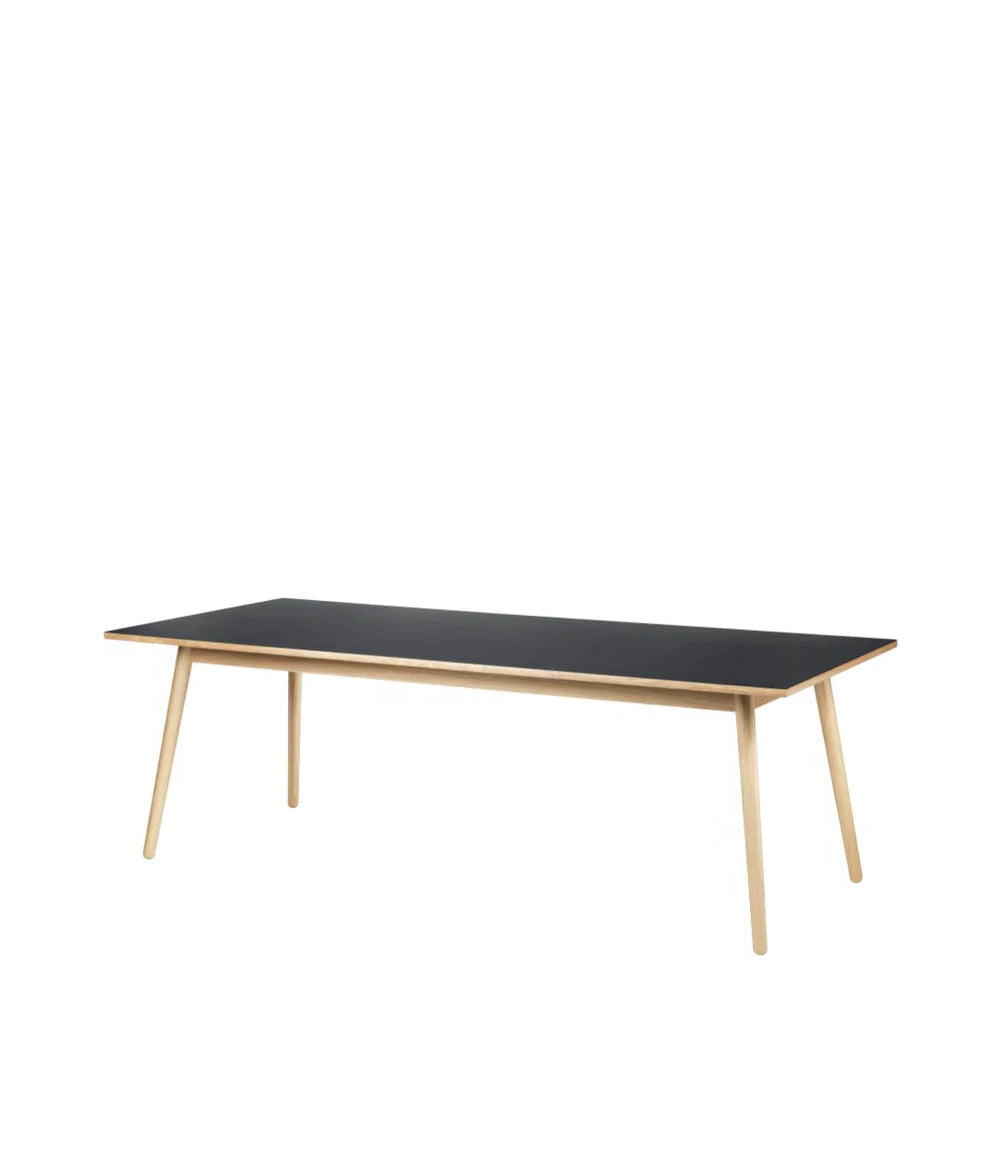 C35C Dining Table — Nature Lacquered Oak/Black Linoleum