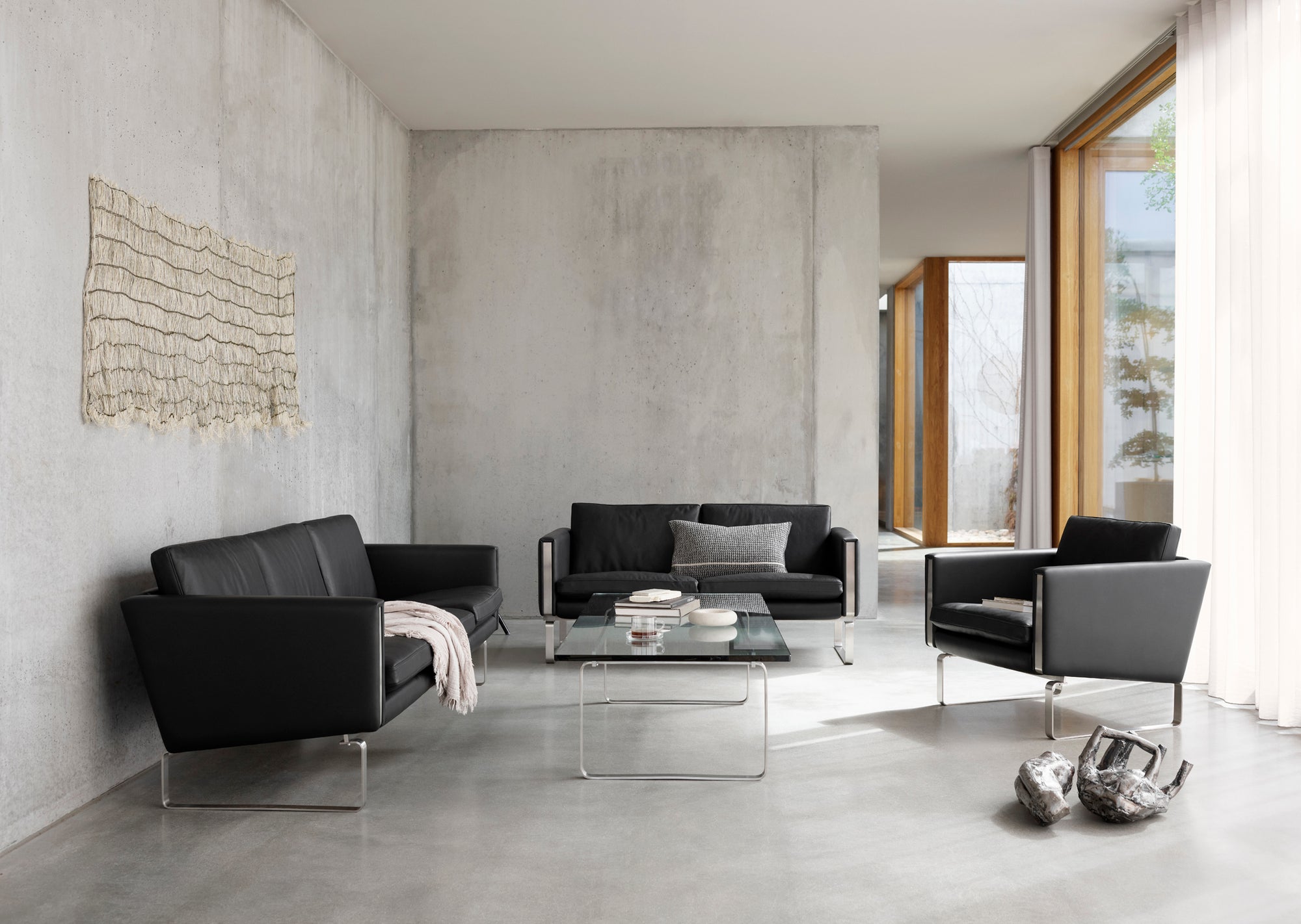 CH101 Lounge Chair