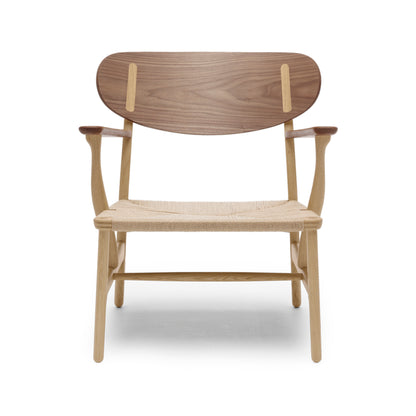 CH22 Lounge Chair