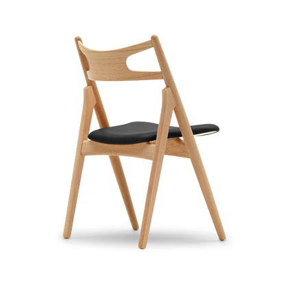 CH29P Sawbuck Chair