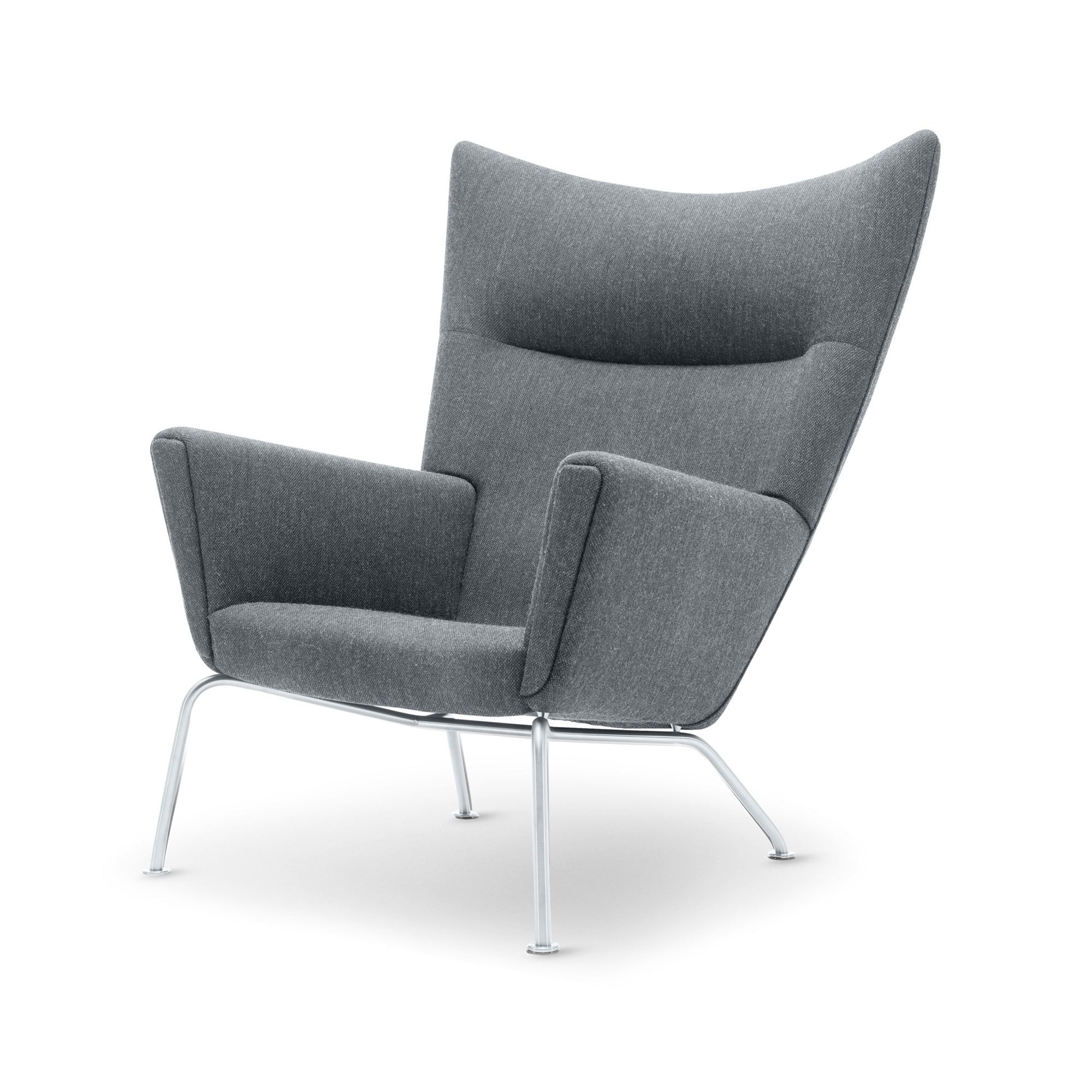 CH445 Wing Chair